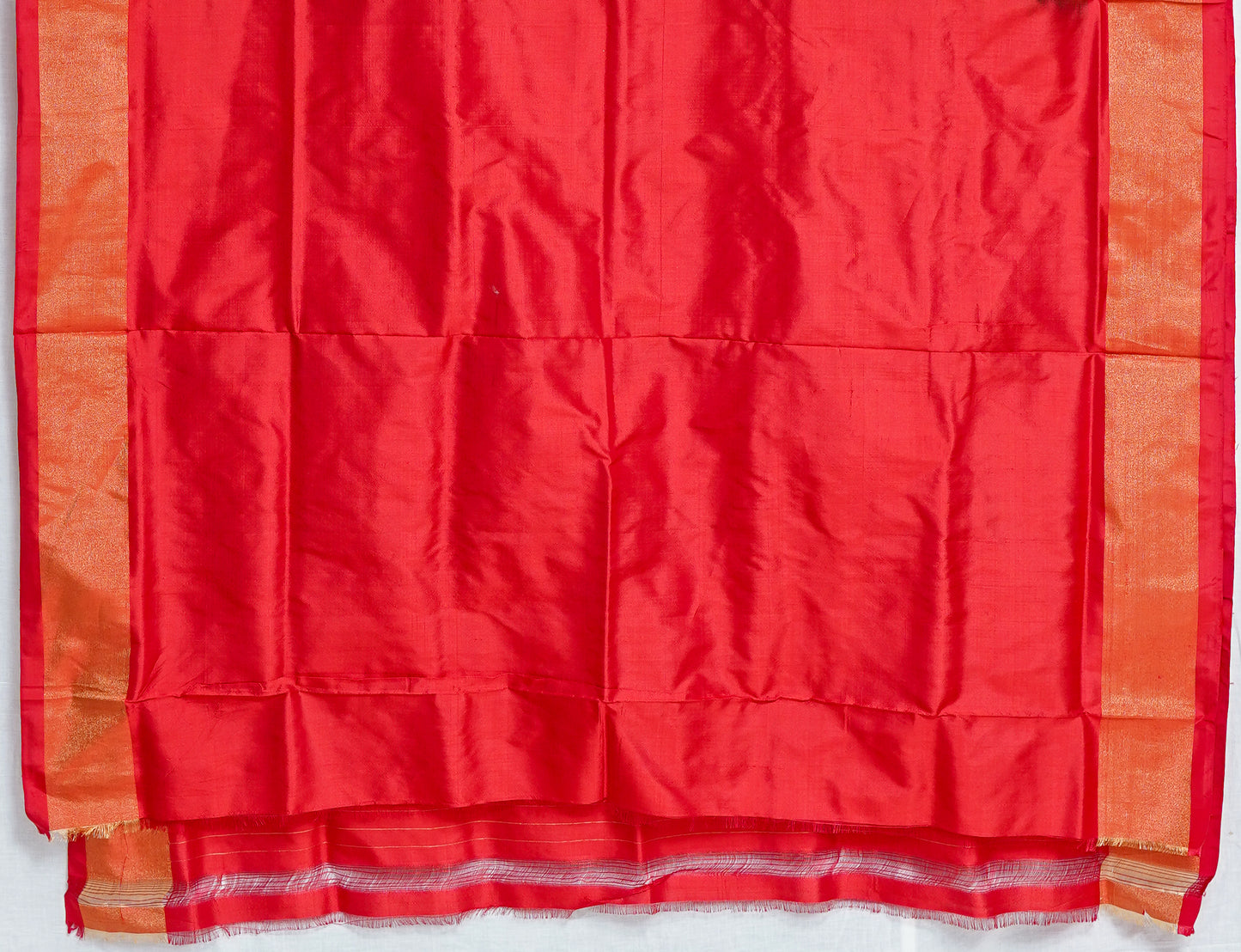 dark green patan patola saree with red accents – authentic double ikat silk weave