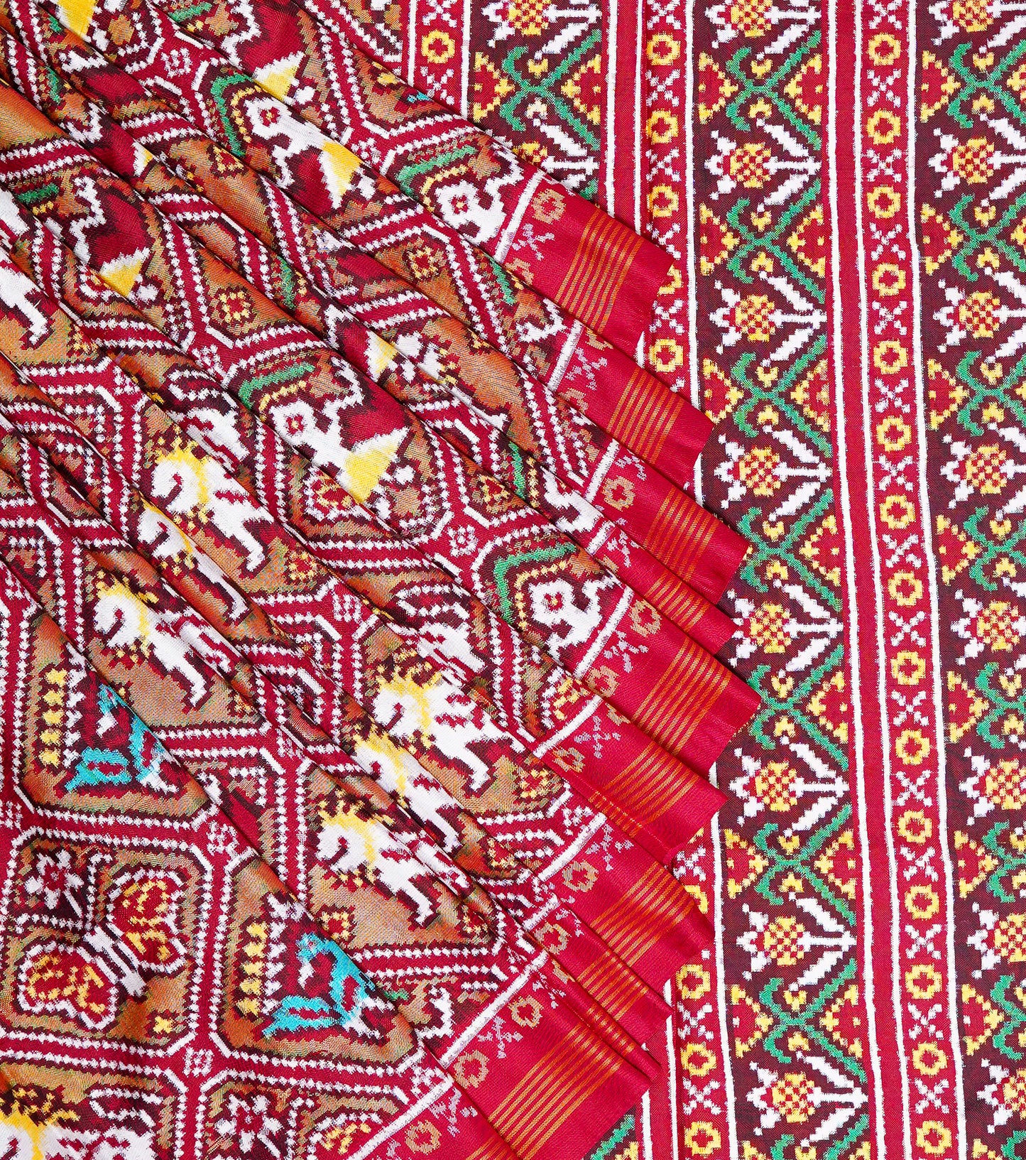 patan patola saree – timeless weave of gujarat’s looms