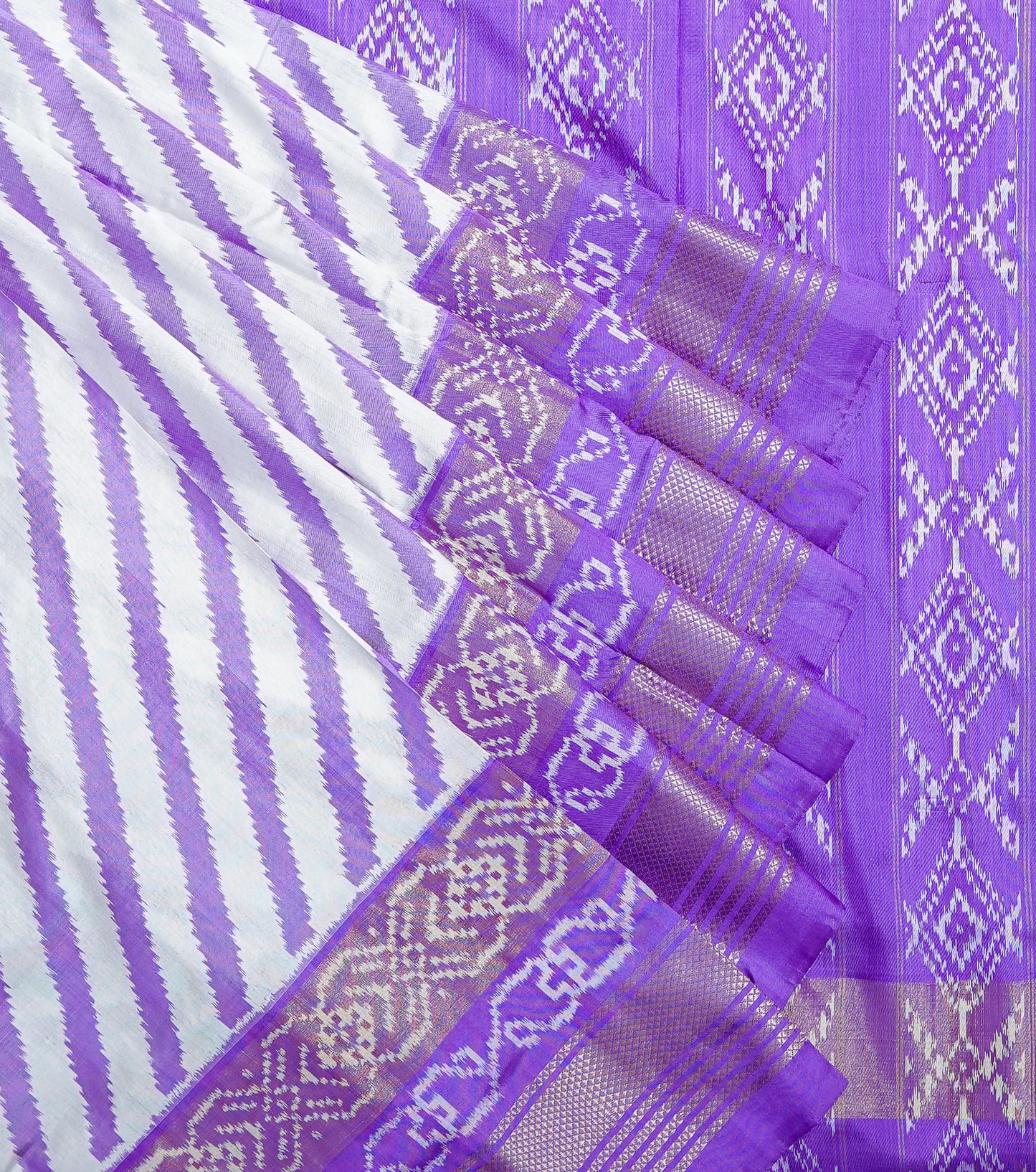 vibrant patan patola saree – pure silk with intricate patterns