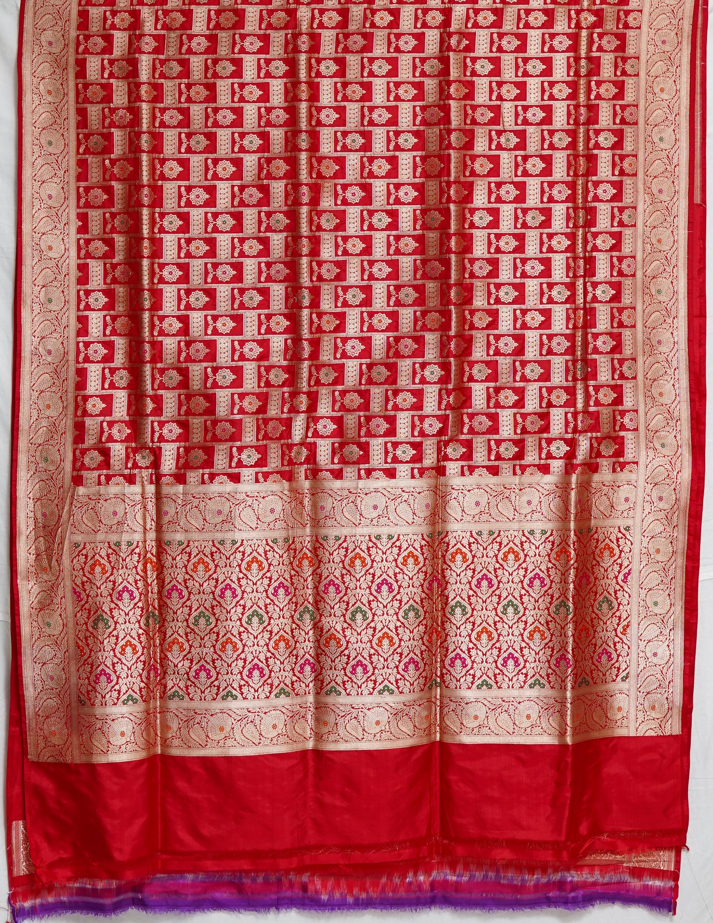 kavach red banarasi saree – classic crimson with lustrous copper zari