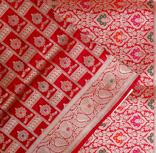 Kavach Red Banarasi Saree – Classic Crimson with Lustrous Copper Zari