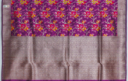 Traditional Banarasi Saree – Woven by Varanasi Artisans