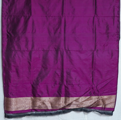 Traditional Banarasi Saree – Woven by Varanasi Artisans