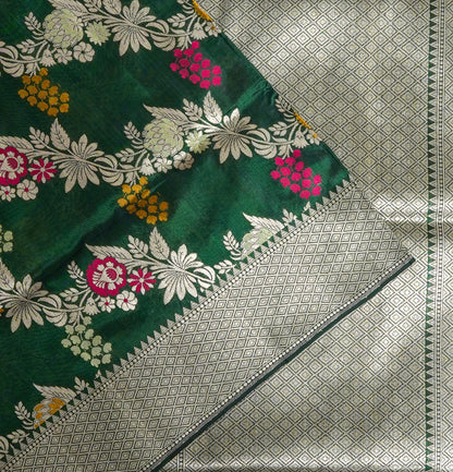 Emerald Elegance Banarasi Saree – Rich Green with Silver Zari Highlights
