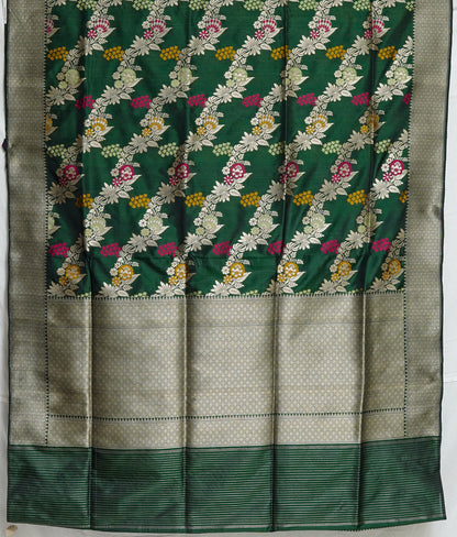 Emerald Elegance Banarasi Saree – Rich Green with Silver Zari Highlights