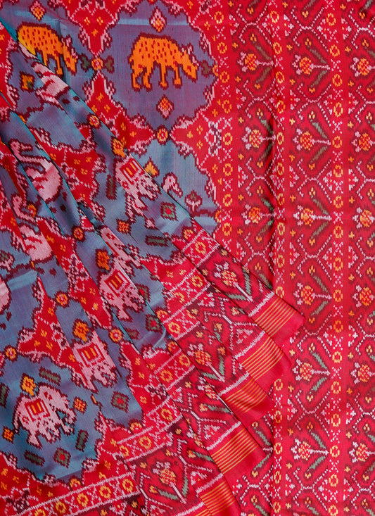 Patan Patola Saree – Regal Silk Weave with Rich Colors