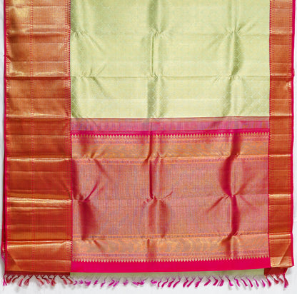 Traditional Pattu Saree – Festive Wear with Gold Zari Highlights