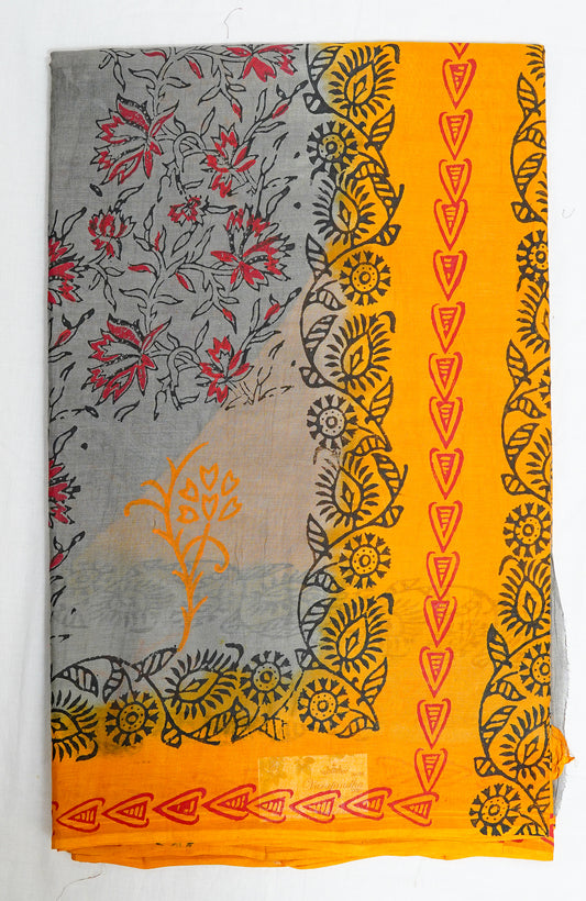 Traditional Cotton Sarees Online – Handwoven by Rural Artisans